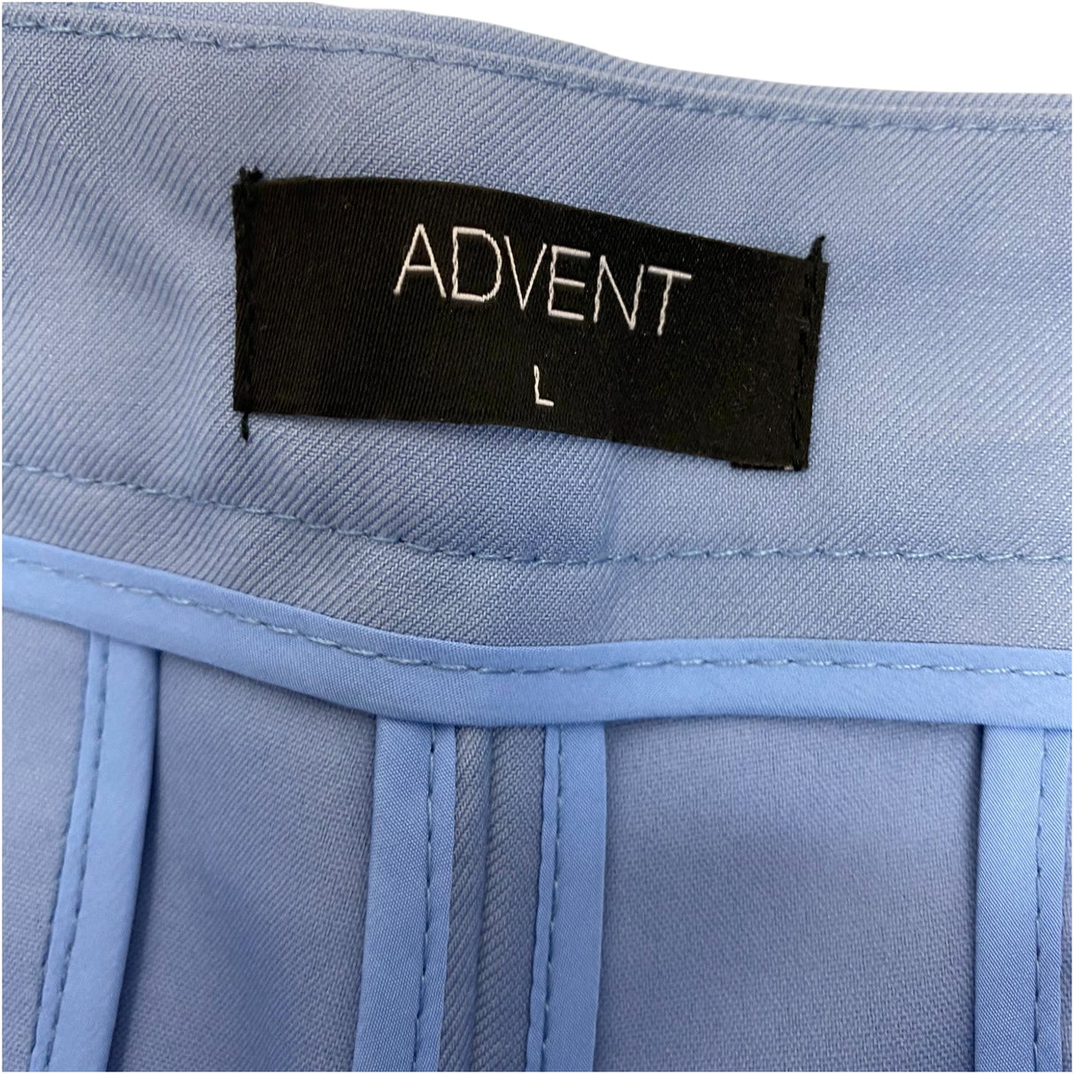 Advent Women's Tailored Pleat Shorts SIZE - Large