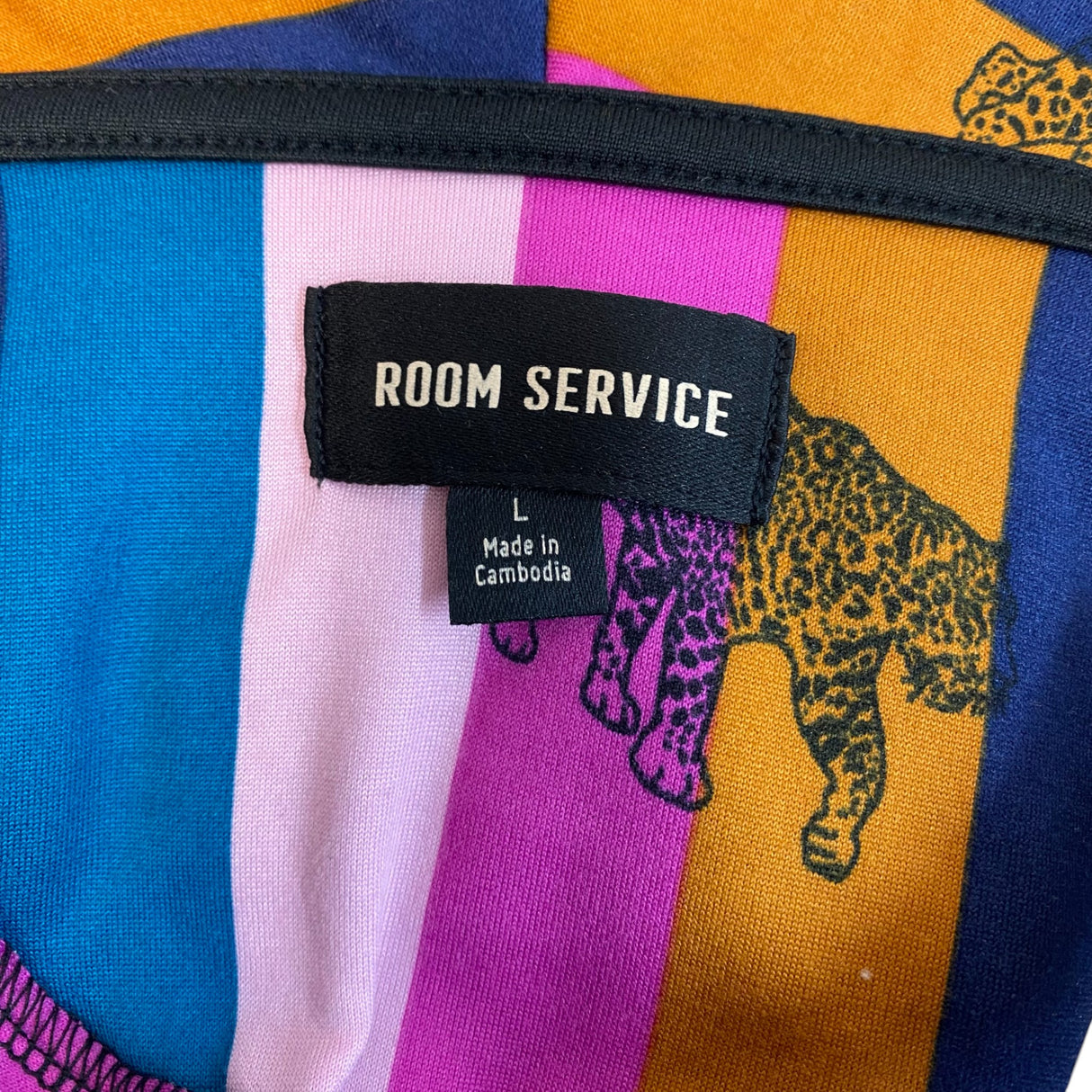 Room Service Women's Shawl Collar Pyjama Set