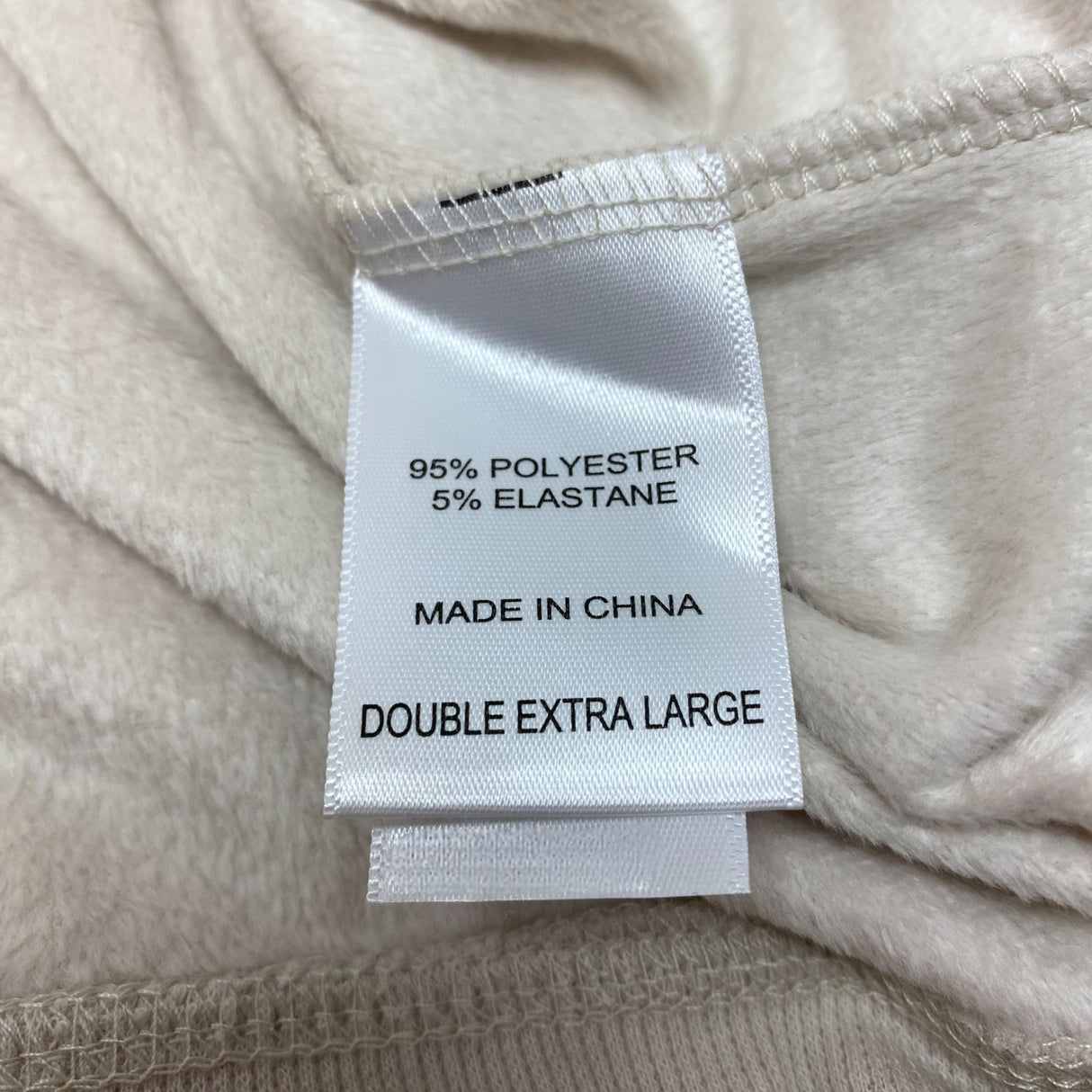 DKNY Women's 2 Piece Comfy Fleece Lounge Set SIZE - XXL