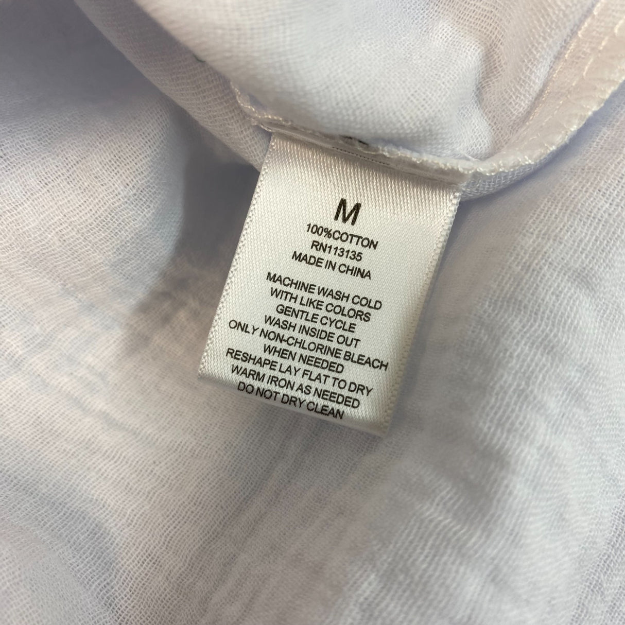 Leo & Nicole Women's Regular Fit Button Up Shirt