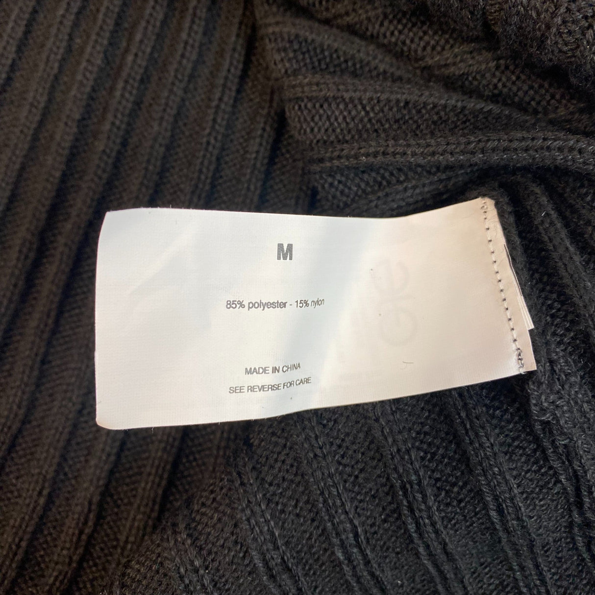 Jessica Simpson Women's Ribbed Sweater SIZE - Medium