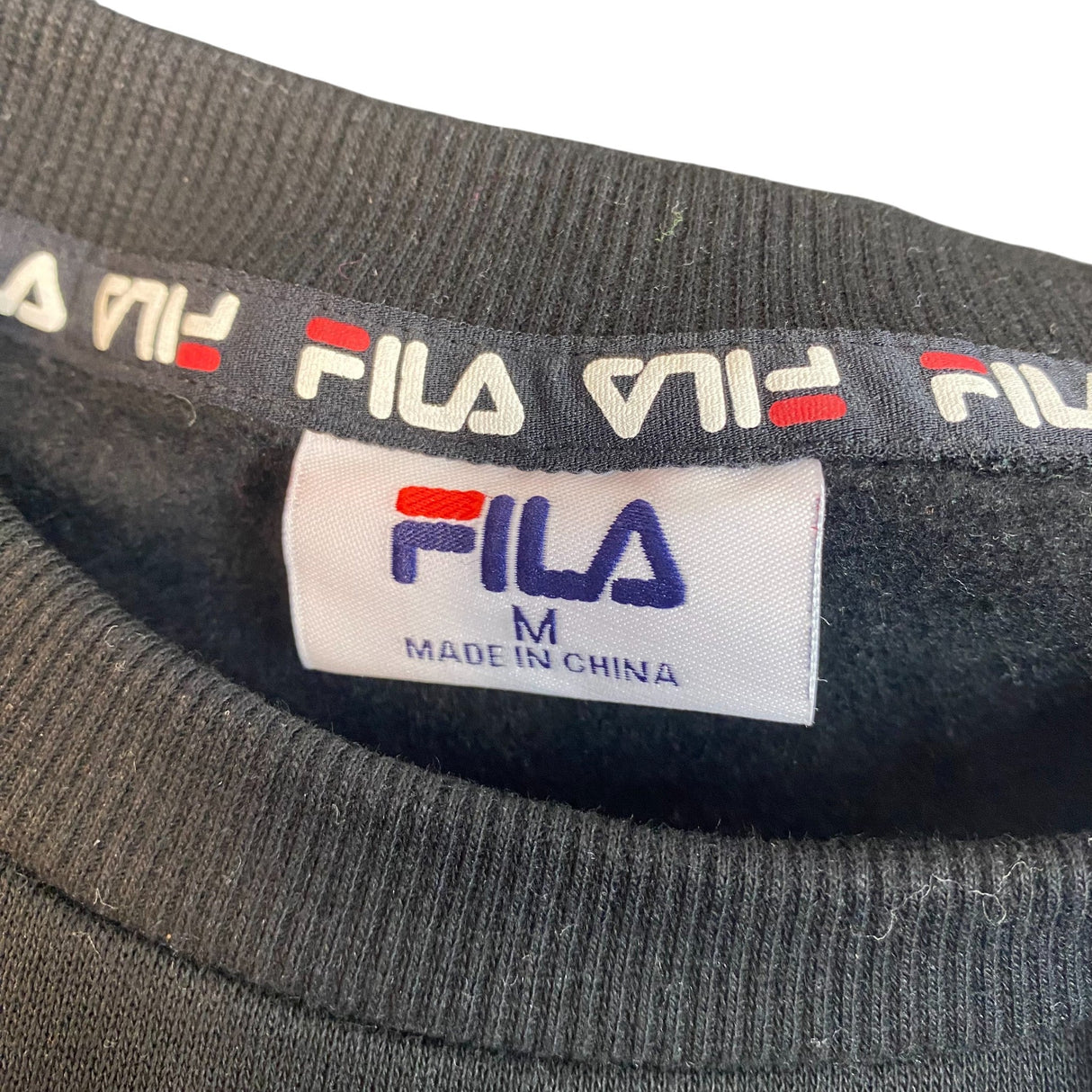 Fila Men's Ridge Crew Sweater SIZE - Medium