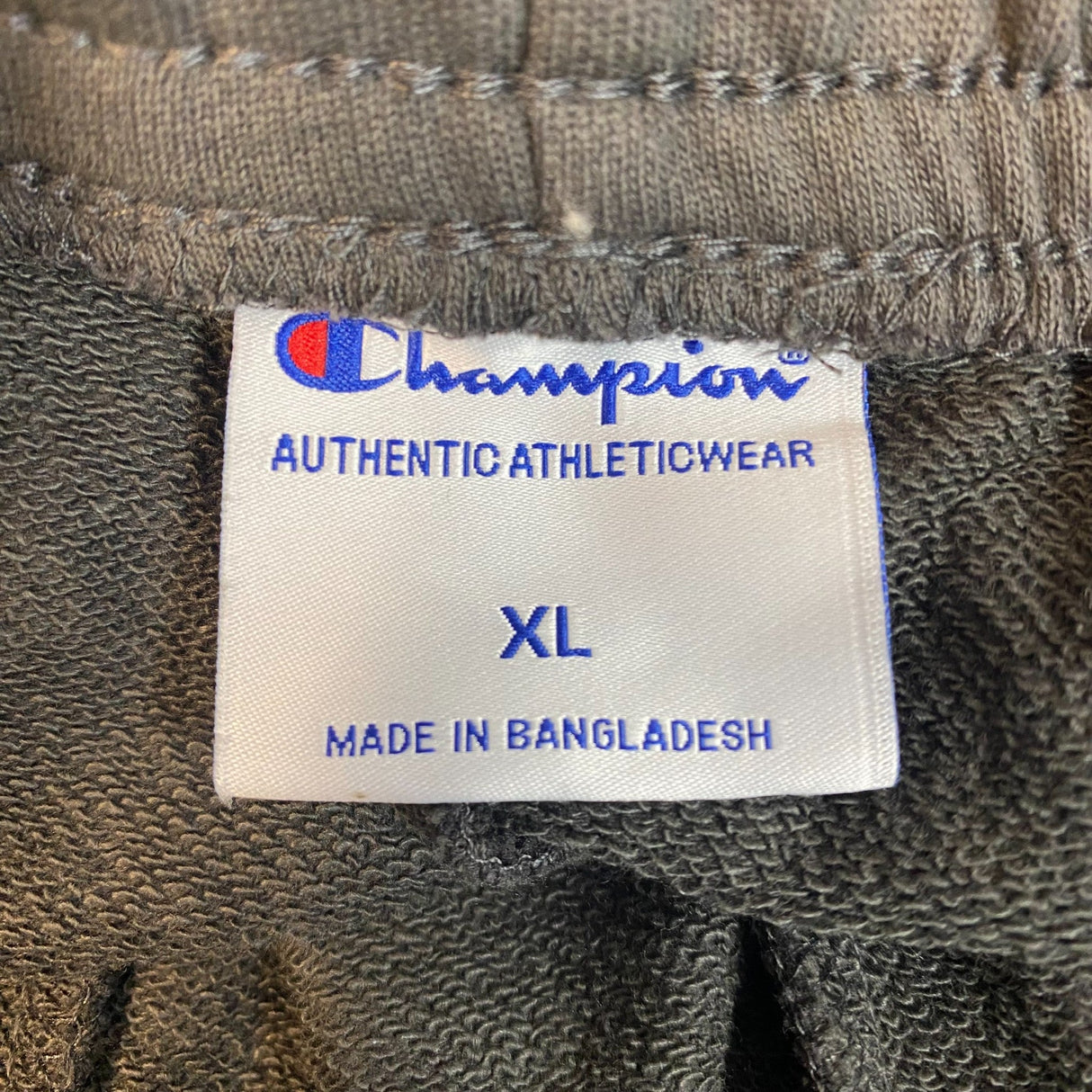 Champion Women's Classic Fit Sweatshorts SIZE - Extra Large