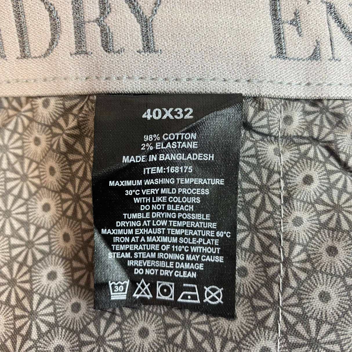 English Laundry Men's Straight Fit Flat Front Chino Pants SIZE - 40