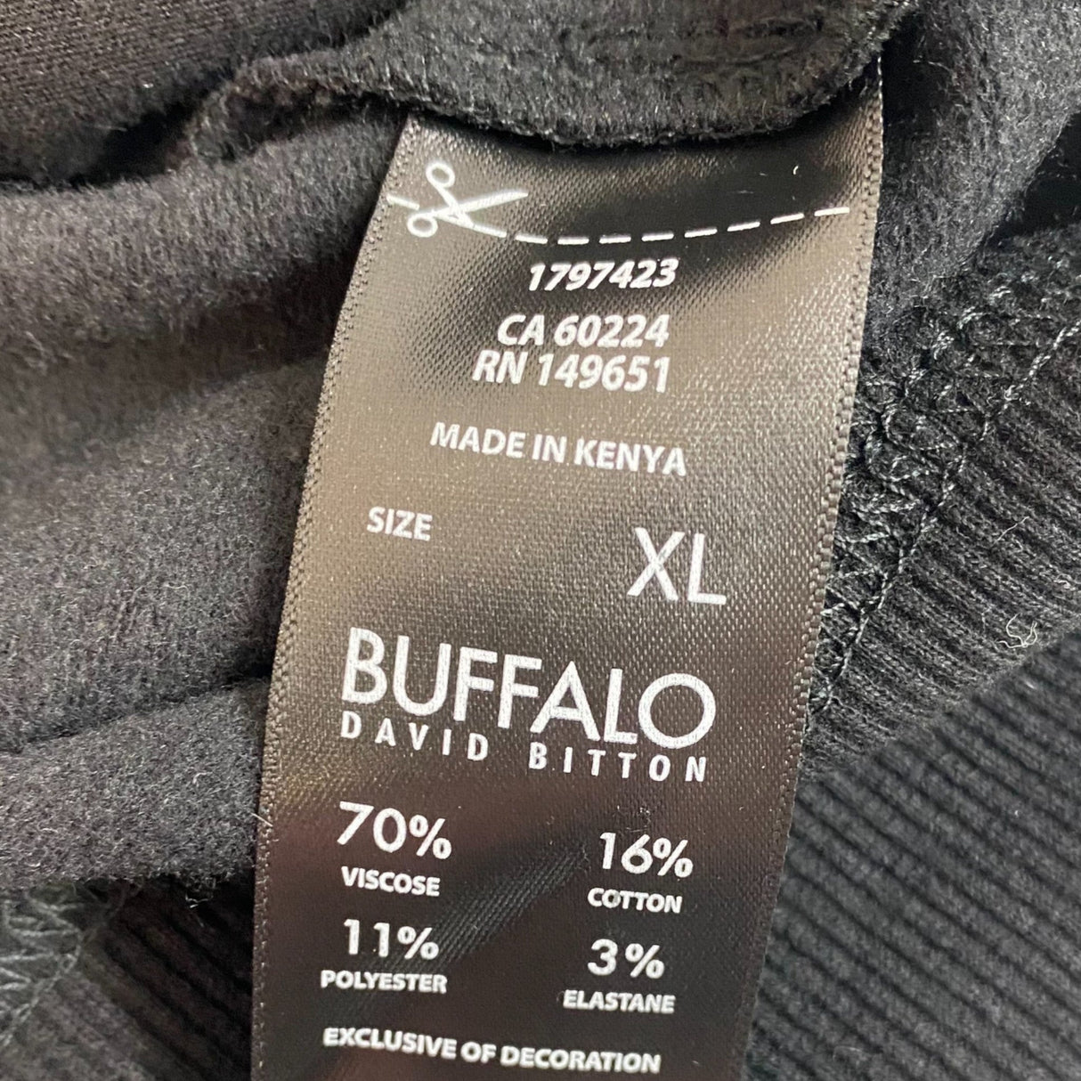 Buffalo Women's Super Soft Hoodie With Side Pockets SIZE - Extra Large