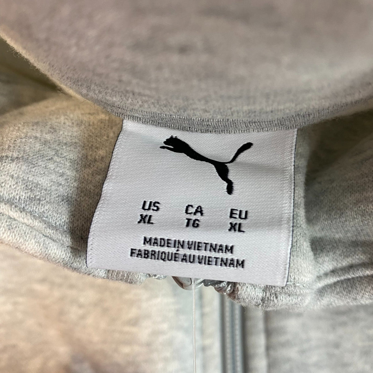 Puma Women's Elevated Logo 1/4 Zip FL Jacket SIZE - Extra Large