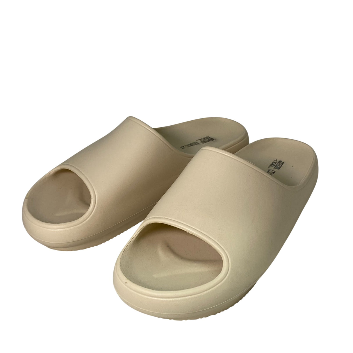32 Degrees Cloud Pool Slides - Cream SIZE - Extra Large