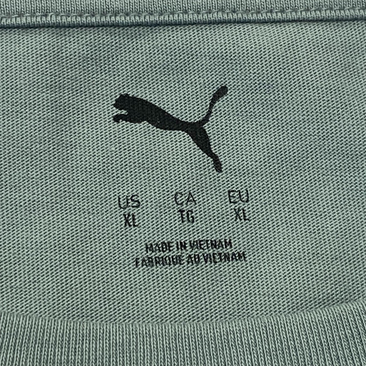 Puma Women's Logo T-Shirt SIZE - Extra Large