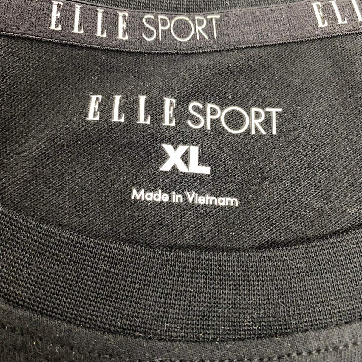 Elle Women's Sport Logo T- Shirt SIZE - Extra Large