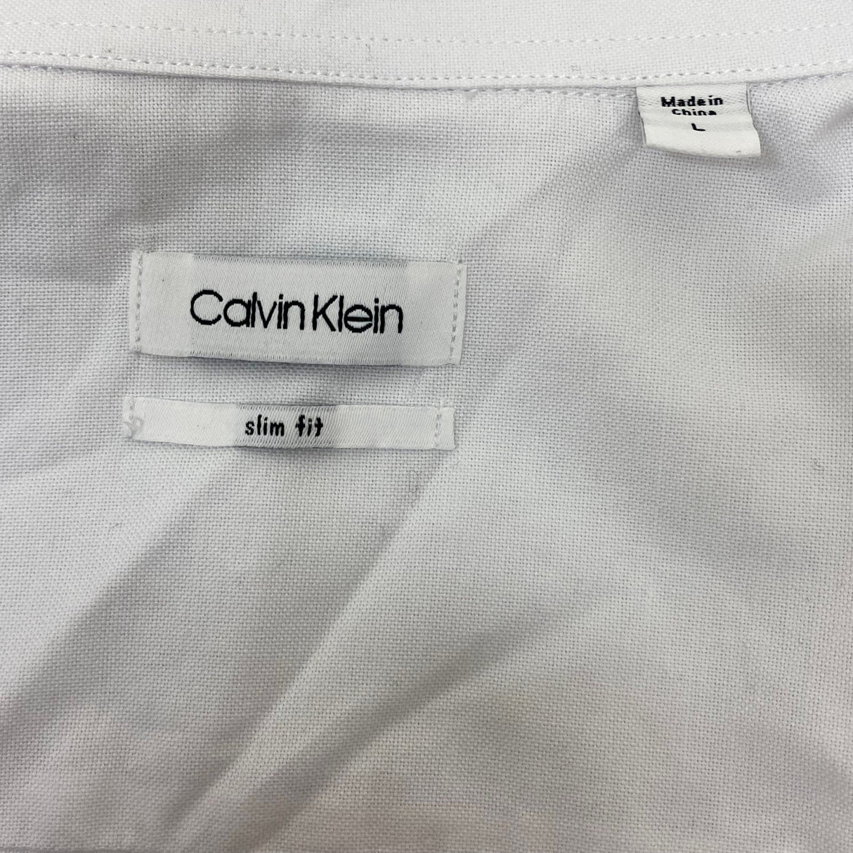 Calvin Klein Men's Slim Fit Cotton Oxford Shirt SIZE - Large