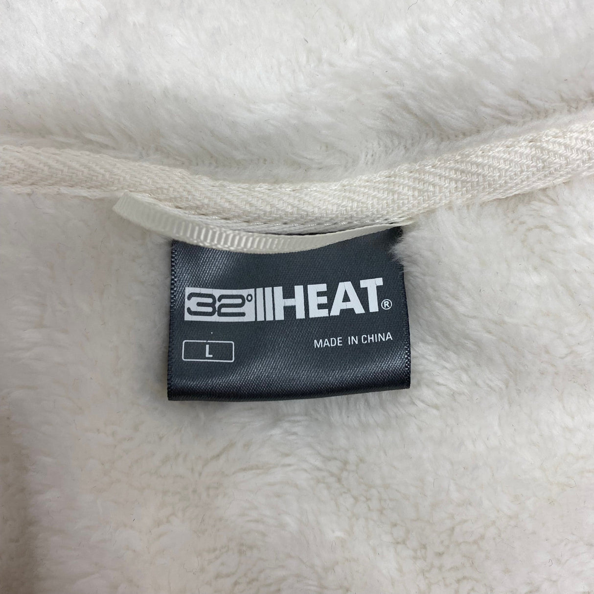 32 Degrees Women's Faux Fur Jacket SIZE - Large