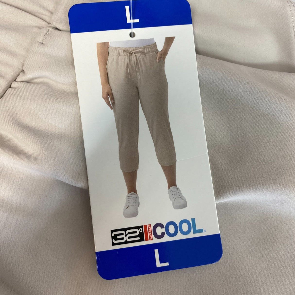 32 Degrees Women's Stretch Fit Comfy Capri Pants SIZE - Large