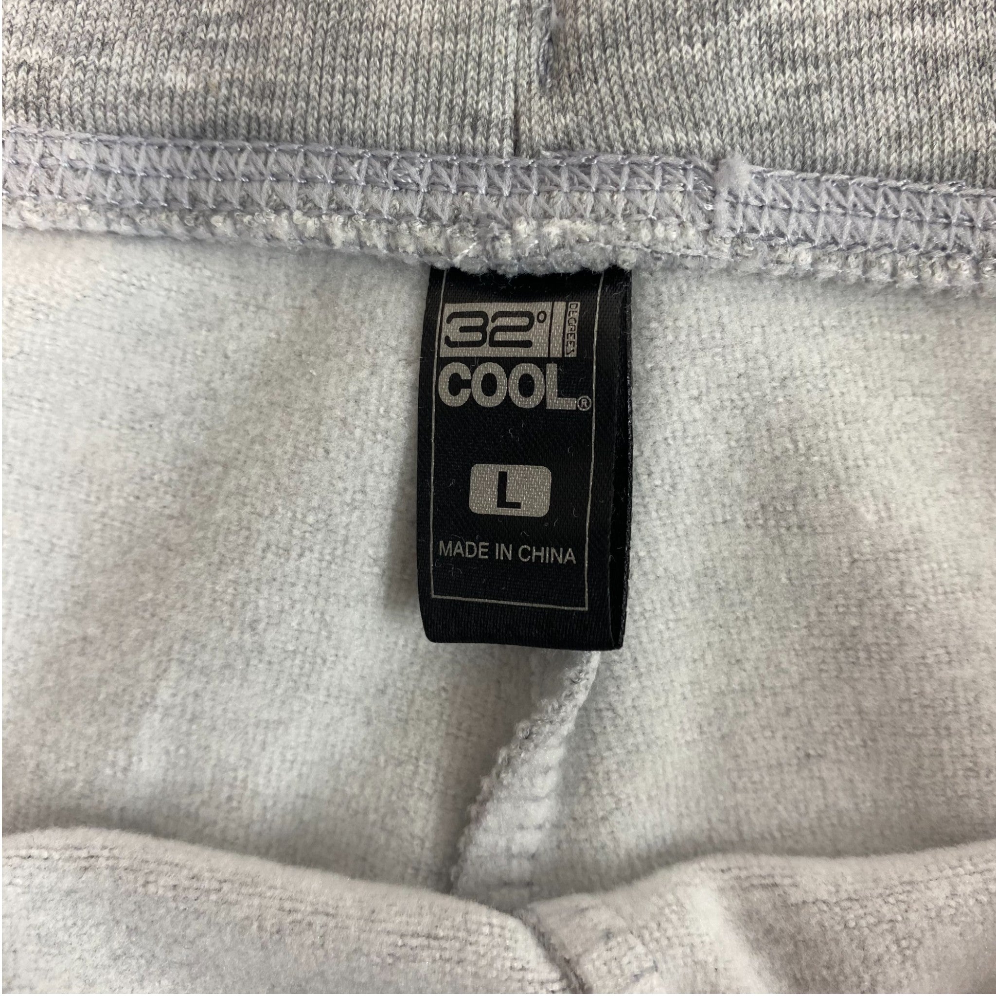 32Degrees Women's Loose Fit Sweat Shorts With Pockets SIZE - Large