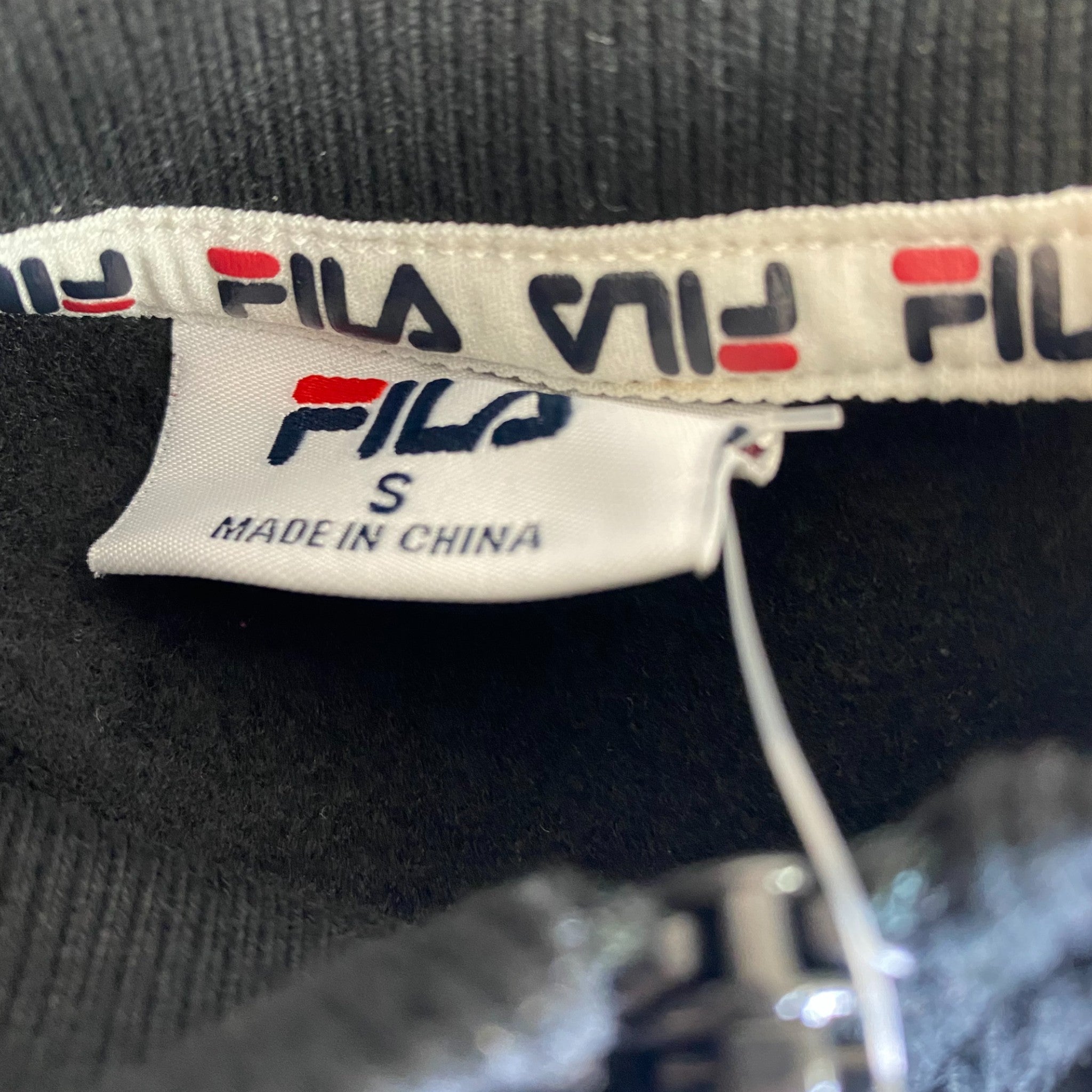 Fila Women's Cara Quarter Zip Top Sweater SIZE - Small