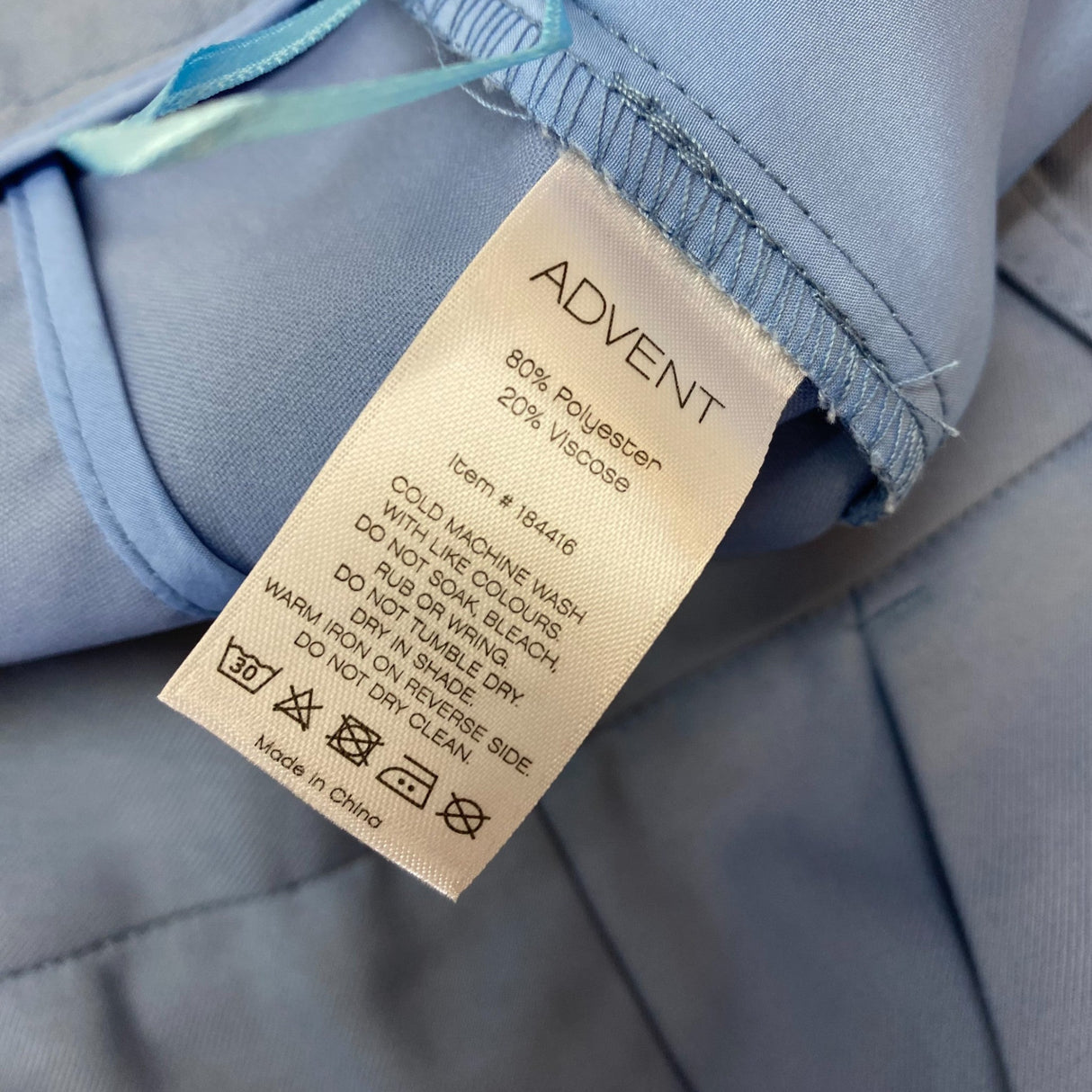 Advent Women's Tailored Pleat Shorts SIZE - Large