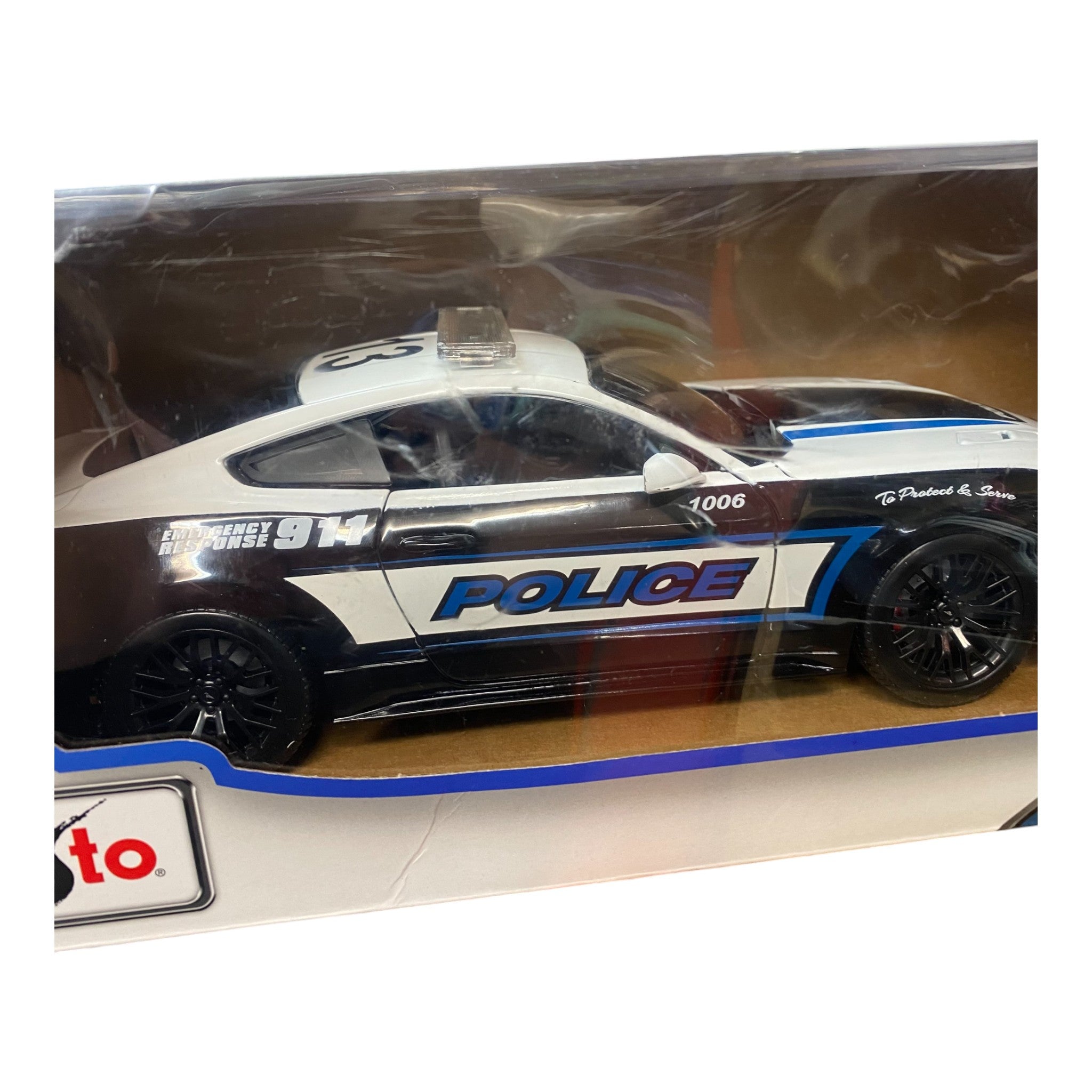 GT-SPIRIT 1:18 Ford Mustang GT Bullitt Baujahr 2019 dunkelgrün GTUS017