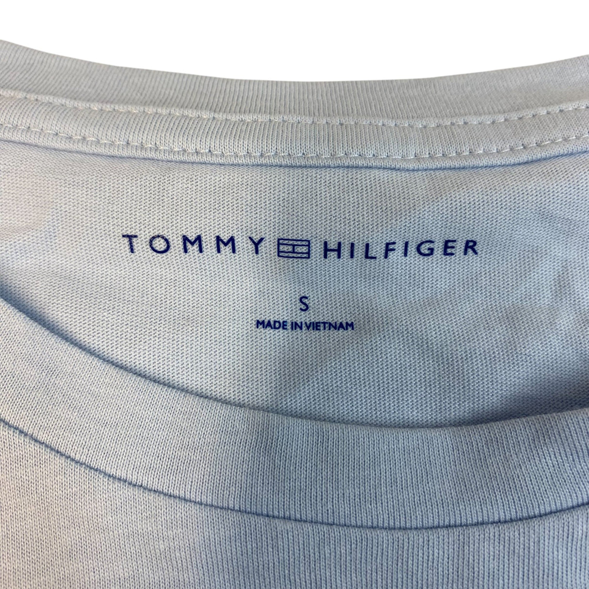 Tommy Hilfiger Women's Slim Fit Long Sleeve Tee SIZE - Small