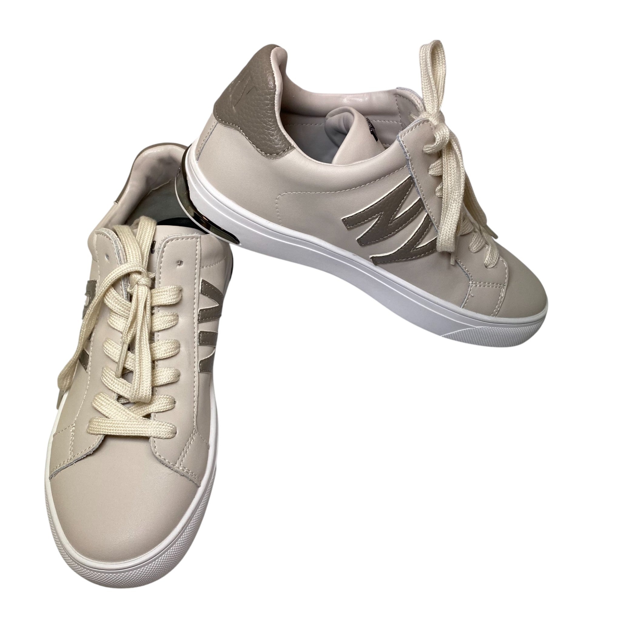 DKNY Women's Abeni Sneakers SIZE - 37