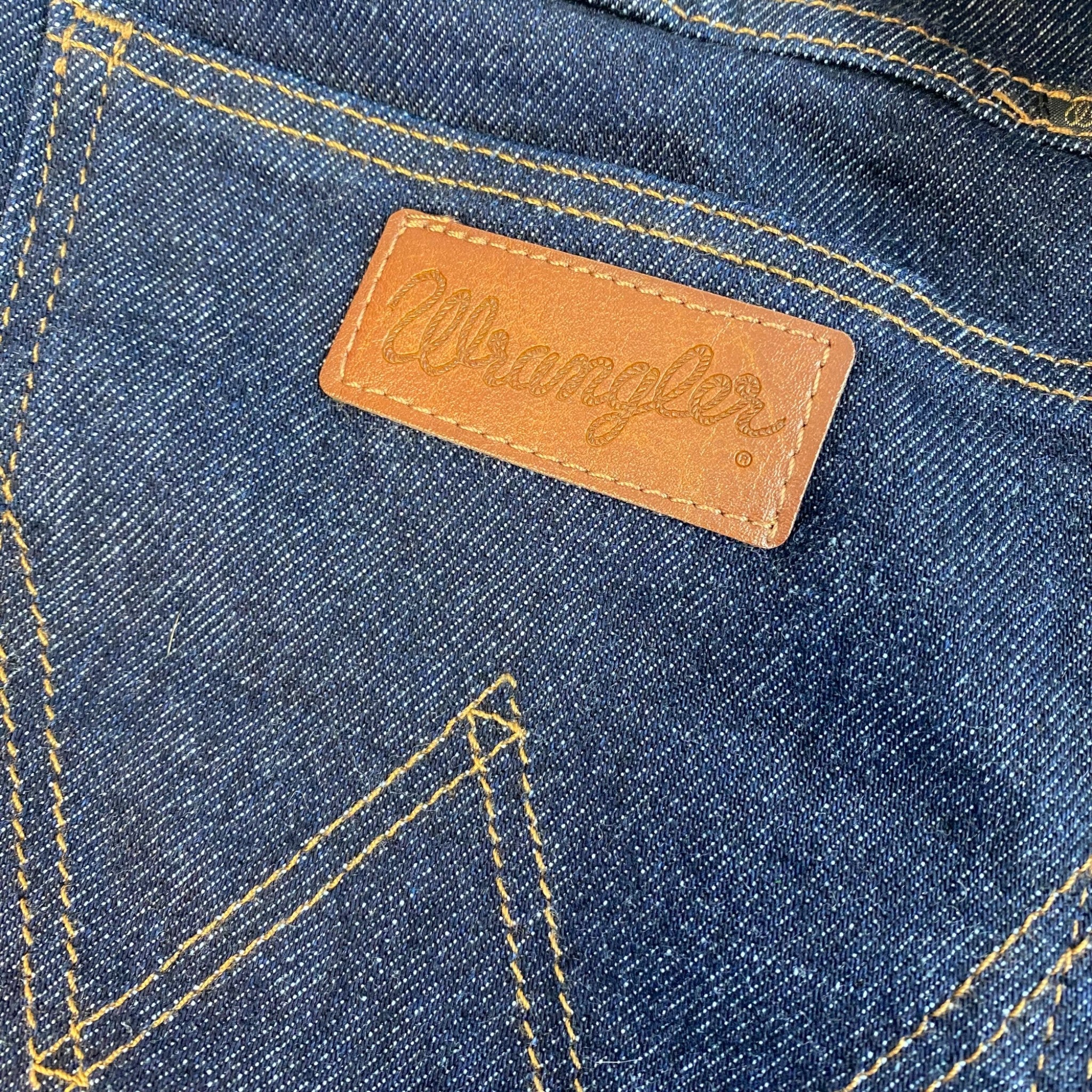 Wrangler Men's Classic Straight Fit Jeans SIZE - 34