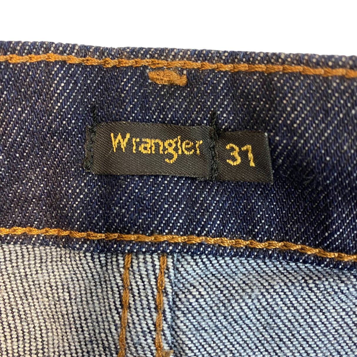 Wrangler Men's Classic Straight Fit Jeans SIZE - 31