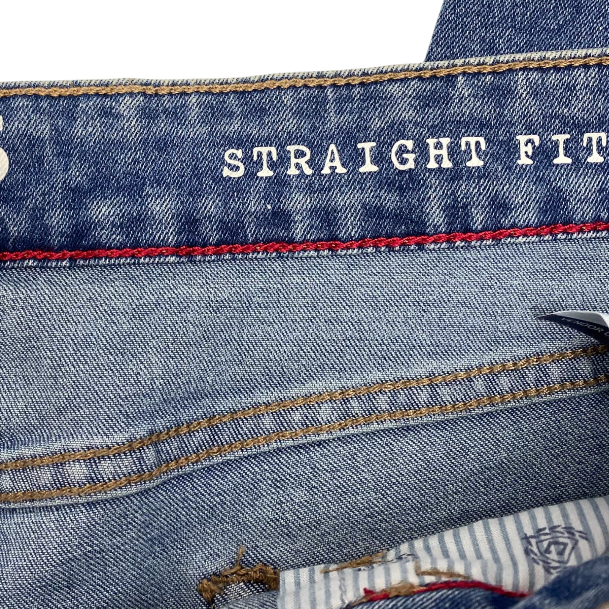 Chaps Men's Straight Fit Jeans SIZE - 40