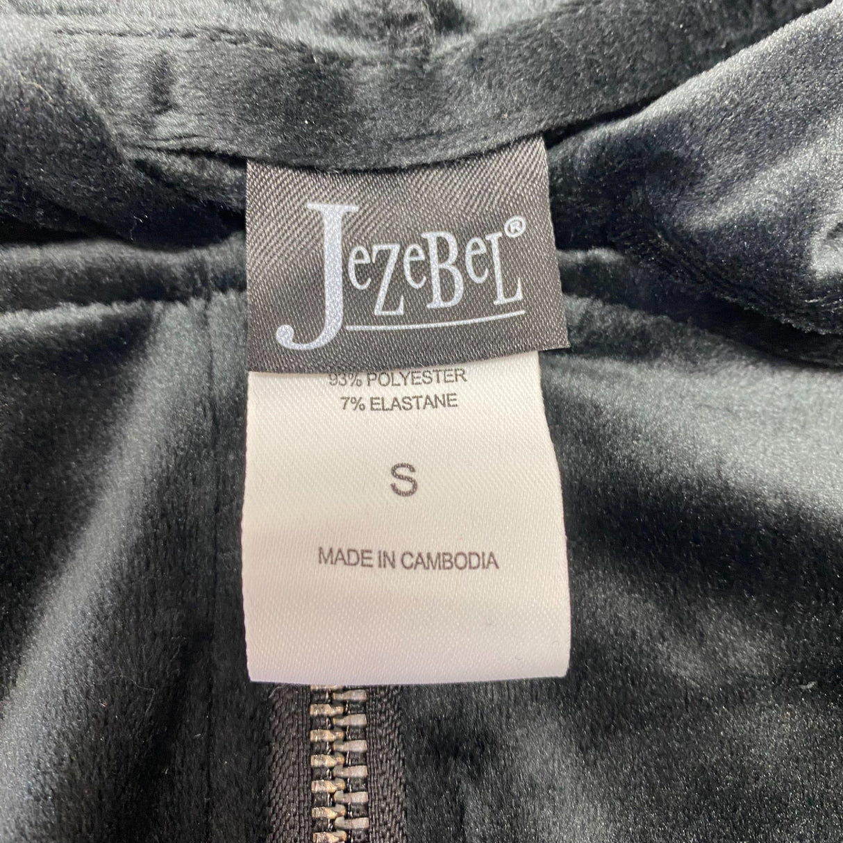 Jezebel Women's Velour Hoodie And Jogger Set - Black SIZE - Small