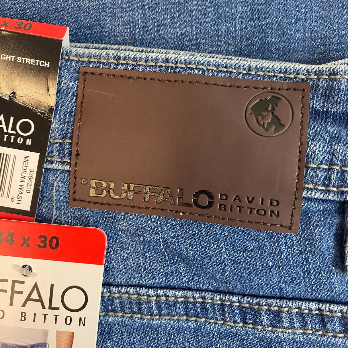 Buffalo Men's Slim Straight Stretch Jeans SIZE - 34