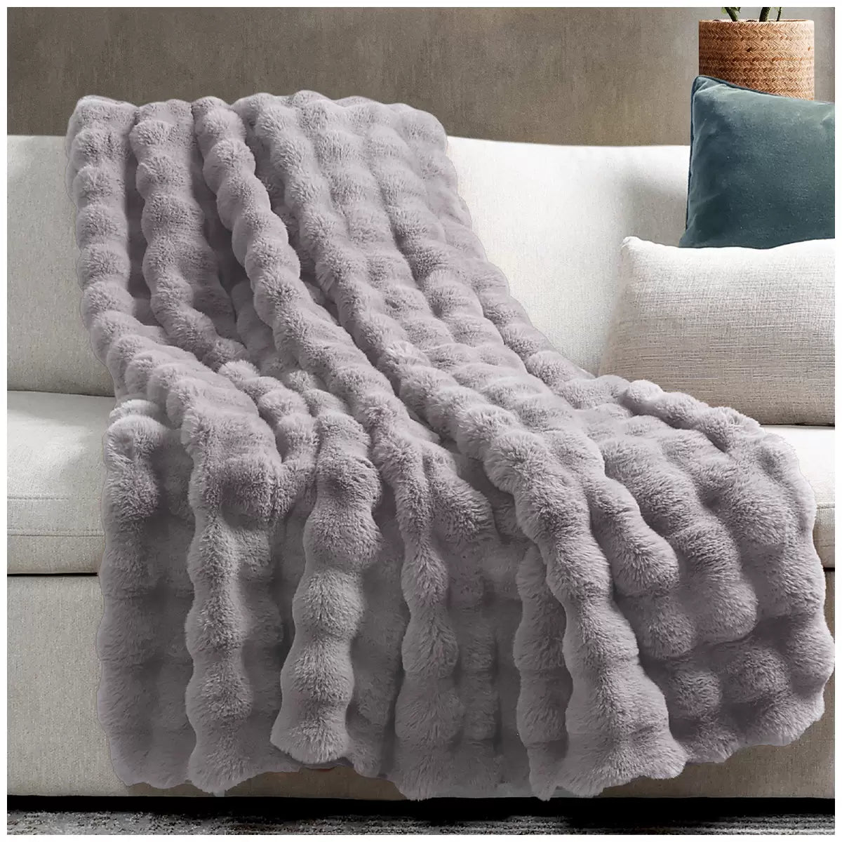 House & Home Bubble Faux Fur Throw 152 x 177cm - Grey