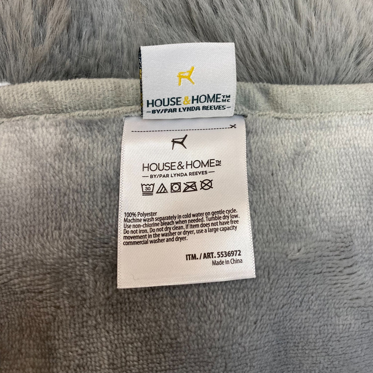 House & Home Bubble Faux Fur Throw 152 x 177cm - Grey