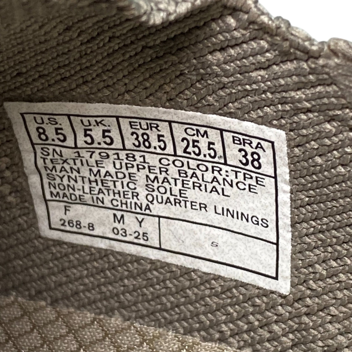 Skechers Women's Swift Fit Virtue Hands Free Sneakers - Taupe SIZE - 38.5