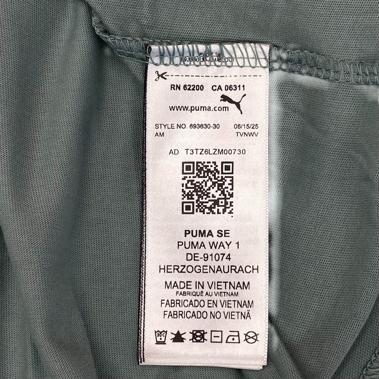 Puma Women's Logo T-Shirt SIZE - Extra Large