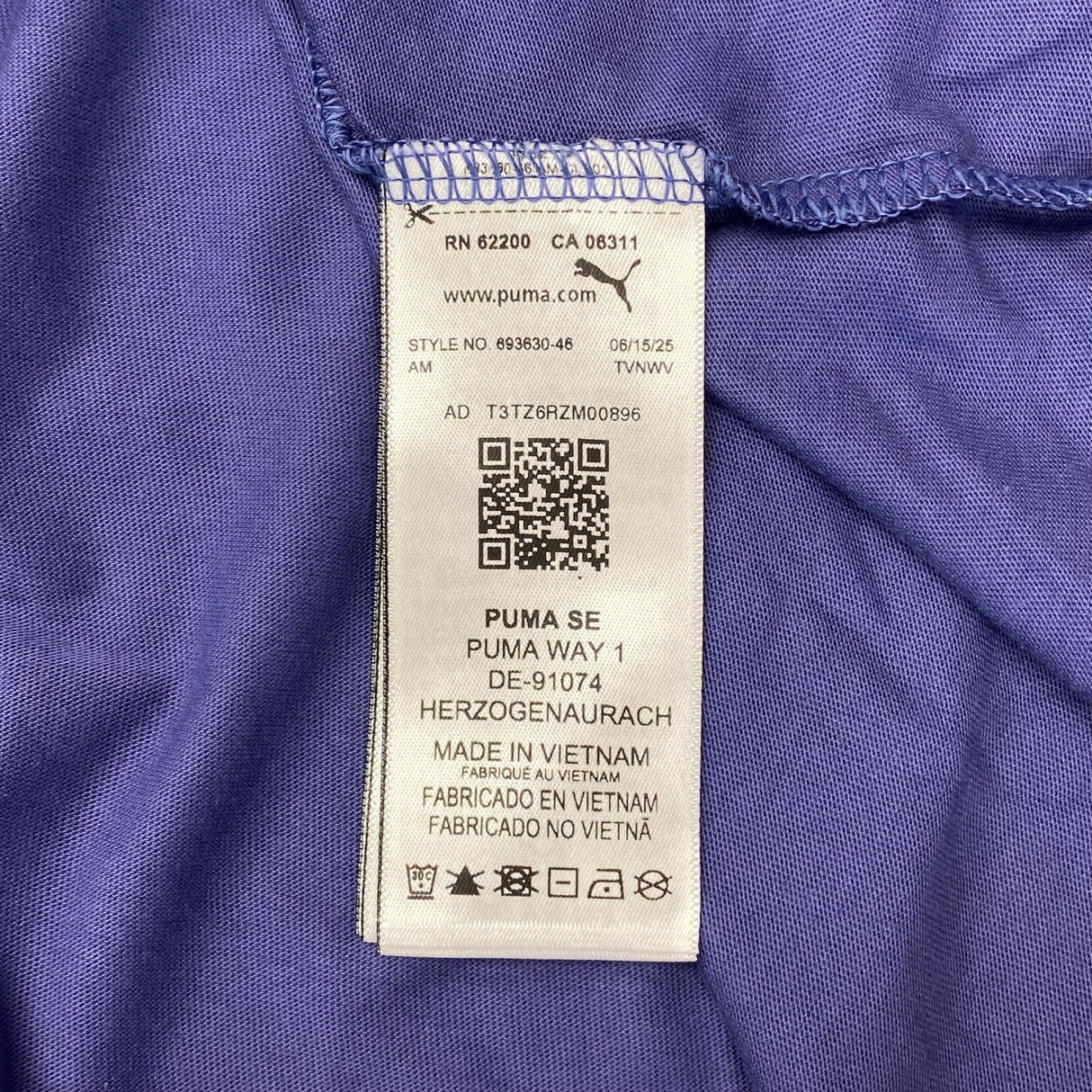 Puma Women's Casual Logo T-Shirt SIZE - Large
