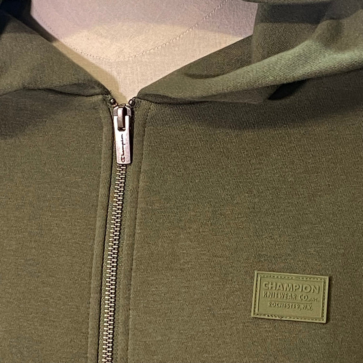 Champion Men's Legacy Badge Zip Hoodie SIZE - Small