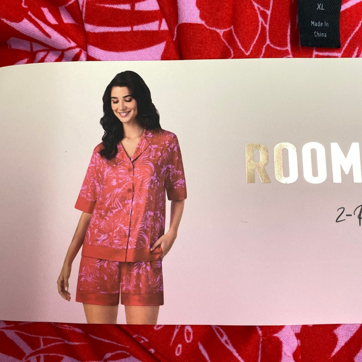 Room Service Women's 2 Piece Notch Collar Short Pyjama Set SIZE - Extra Large
