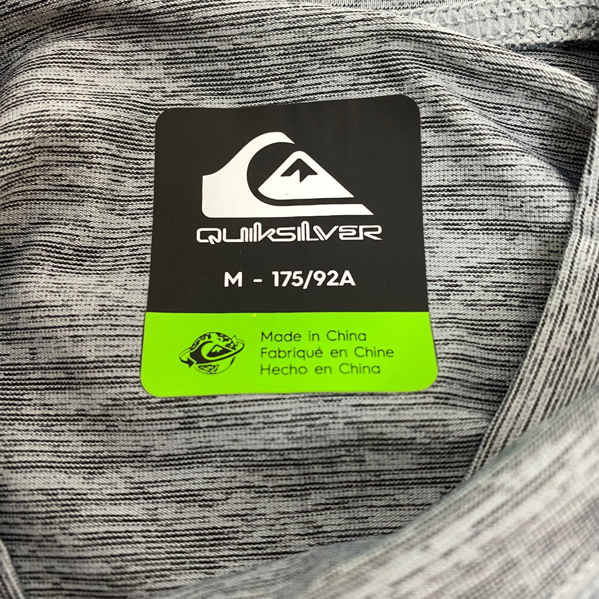 Quiksilver Kid's Rashguard Top SIZE - Medium