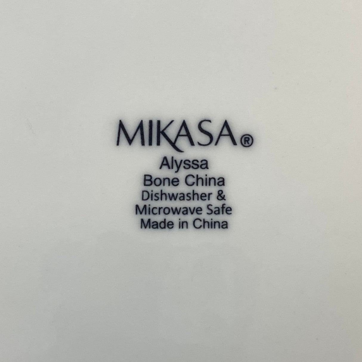 Mikasa Alyssa 16 Piece Dinner Set - CLICK AND COLLECT ONLY