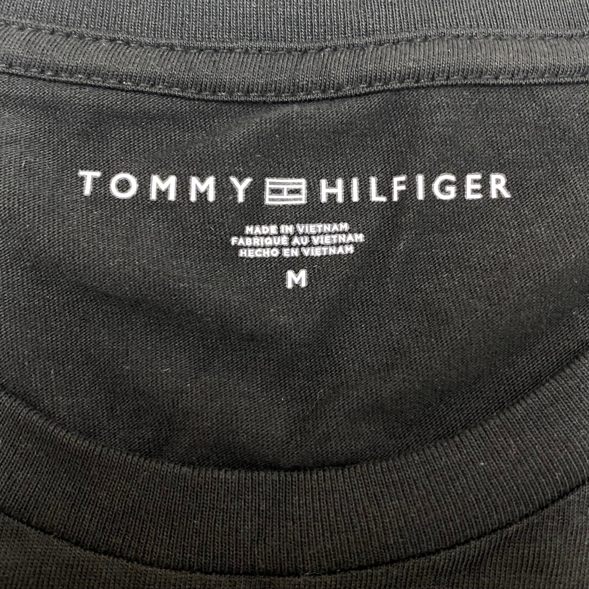 Tommy Hilfiger Men's Graphic Logo Tee SIZE - Medium