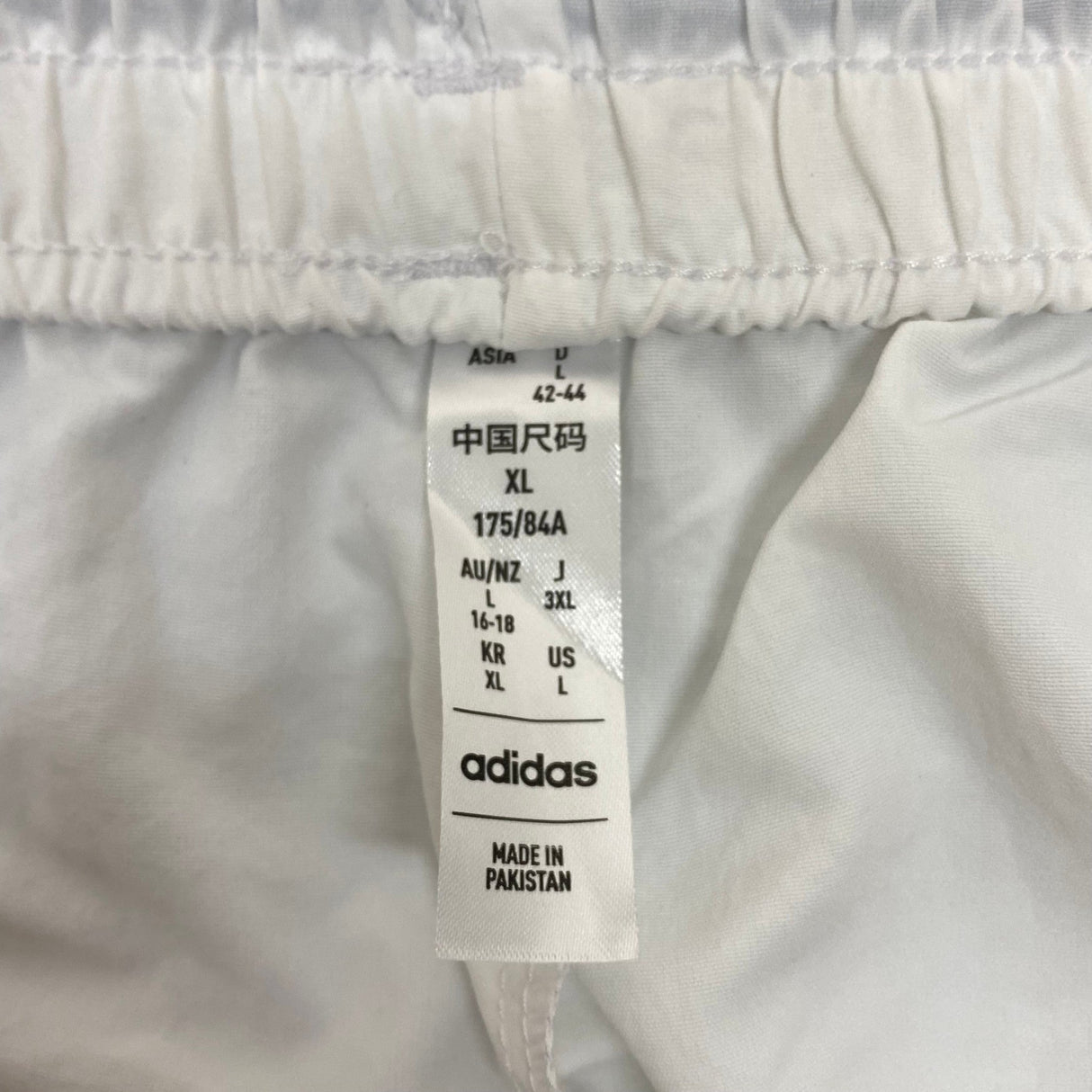 Adidas Women's Three Stripe Woven Sports Shorts SIZE - Extra Large