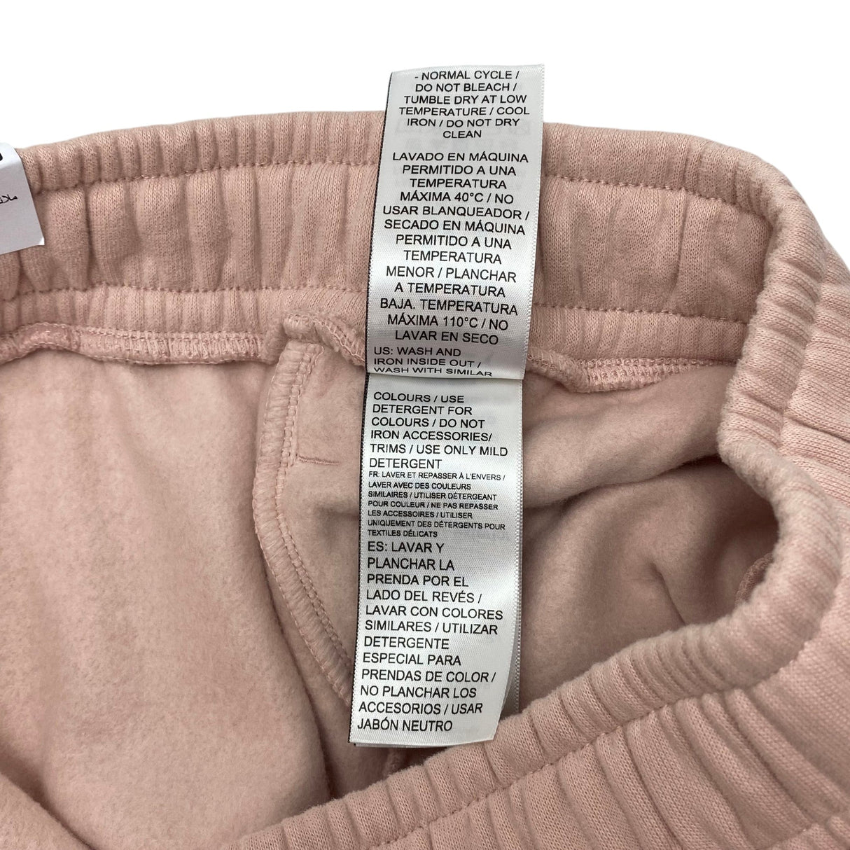Puma Women's Fleece Trackpant - Rose Quartz SIZE - Extra Large