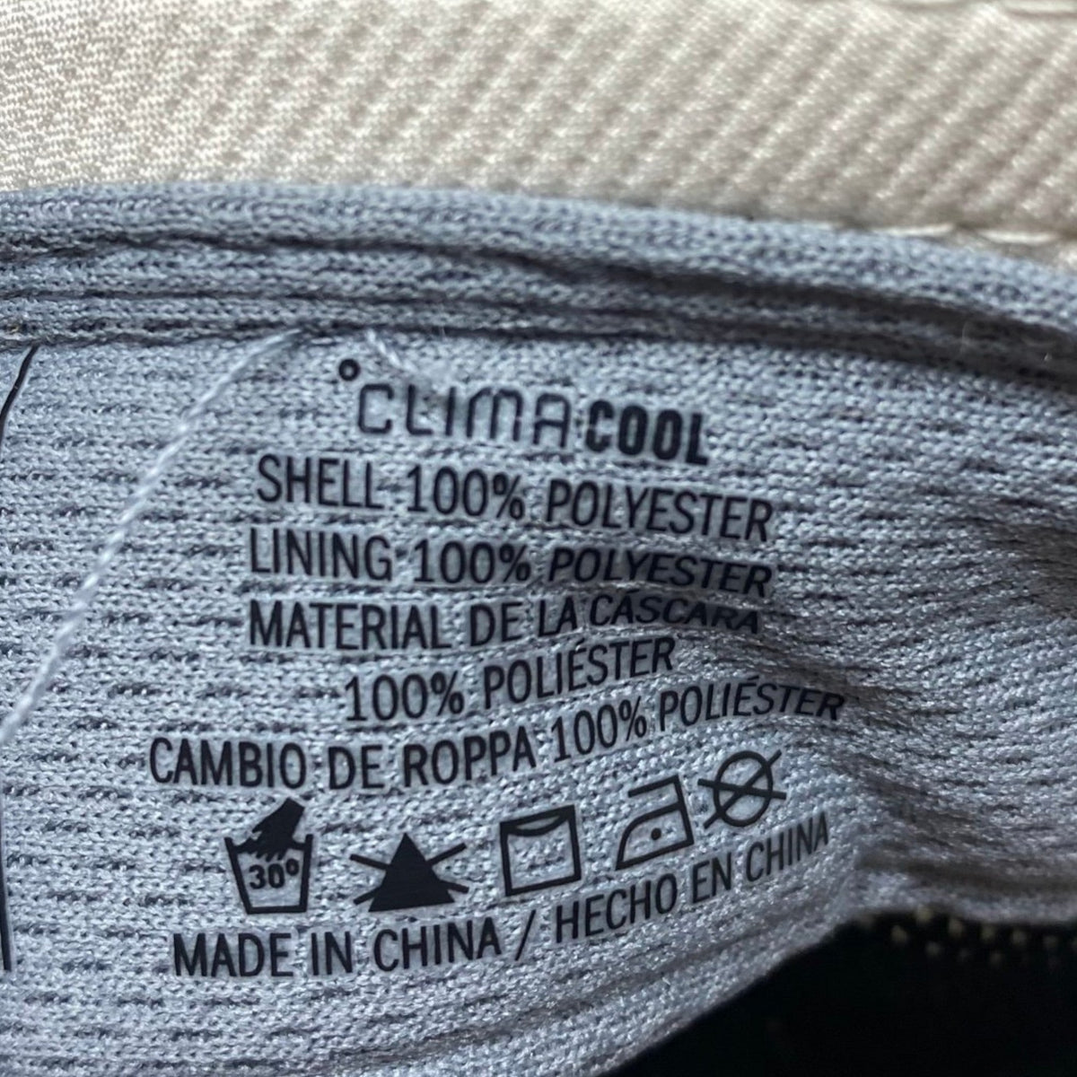 Adidas  Bucket Hat