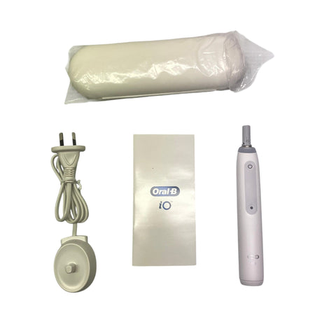 Oral B Electric Toothbrush iO 3 Series Clean & Whiten