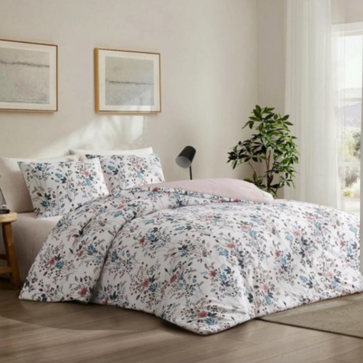 Serelena 3 Piece Comforter Set - King Size - Wildflower